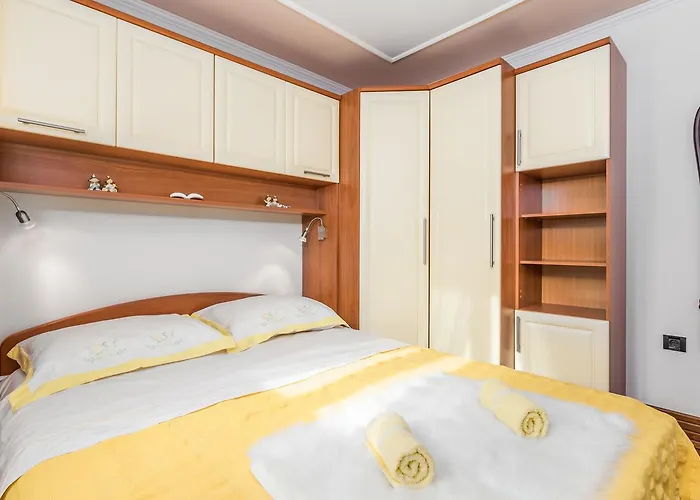 Noa דירה אופטיה